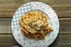 Chicken bolognese with penne banner