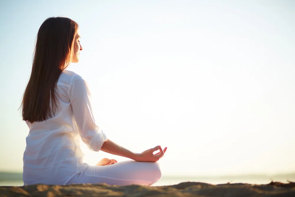 women-doing-meditation-for-decreasing-stress